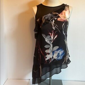 White House Black Market Black Floral Asymmetrical Sleeveless Blouse Women’s  XS